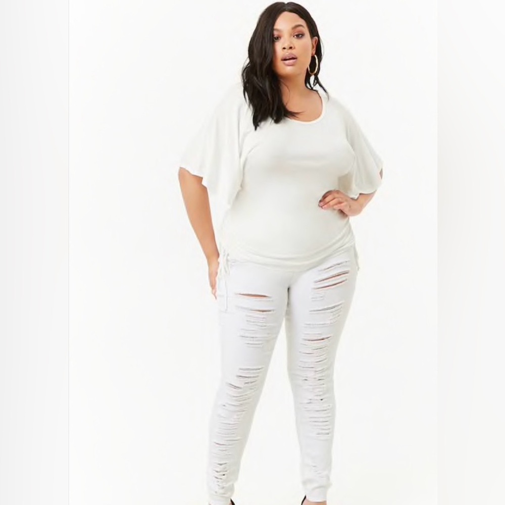 Plus Size Ruched Butterfly-Sleeve Top - Picture 5 of 5